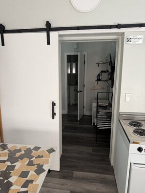 Microwave, coffee/tea maker, cookware/dishes/utensils, ice maker