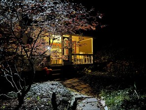 Exterior - Remote romantic Vermont hideaway.Long term rentals preferred. (Benson)