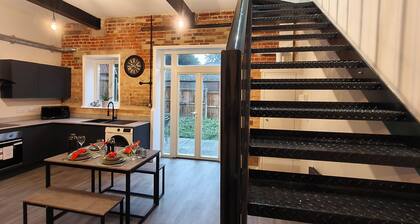 Stylish Home in Thetford City Centre Near A11 & Forest