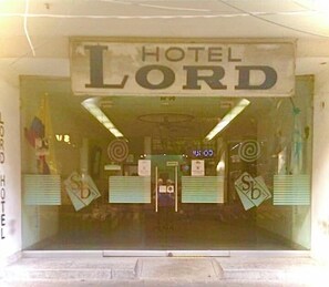 Fachada del alojamiento