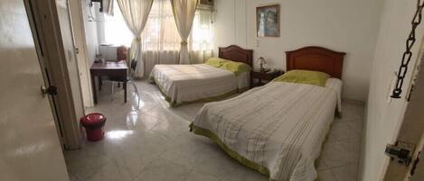 Habitación clásica | Escritorio y wifi gratis