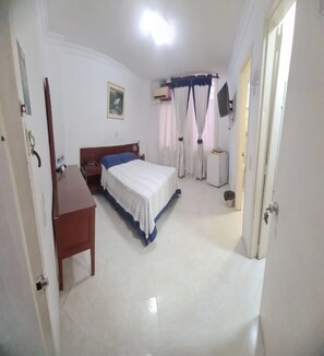 Habitación clásica | Escritorio y wifi gratis