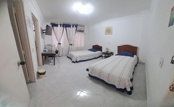 Habitación clásica | Escritorio y wifi gratis