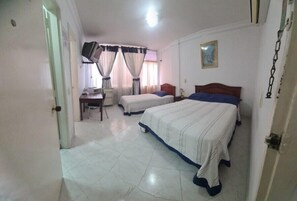 Habitación clásica | Escritorio y wifi gratis