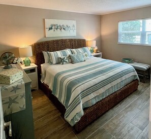 1 室のベッドルーム、アイロン / アイロン台、WiFi (無料)、ベッドシーツ