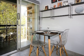 Apartment | Dining