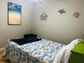 4 bedrooms, WiFi, bed sheets