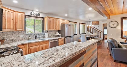 Charming 4-Bedroom Cabin Retreat in Shaver Lake