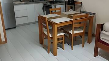 Comfort House, Courtyard View | Private kitchen