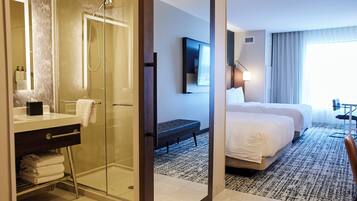 Quarto, 2 camas Queen, acessível (Hearing)