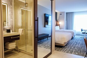 Standard Room, 2 Queen Beds (Hearing) | Hypo-allergenic bedding, desk, laptop workspace, blackout drapes - Tempo By Hilton Manassas (Manassas)