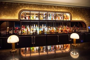 2 bars/lounges, lobby lounge, cocktail bar - Tempo By Hilton Manassas (Manassas)