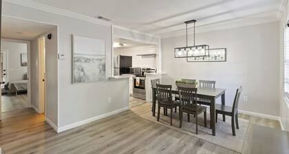 Hilton Head 3BR Retreat Pool, Dining & Shops