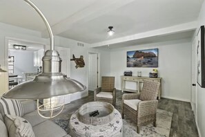 House (2 Bedrooms) | Floor plan