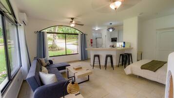 1 bedroom, iron/ironing board, internet, bed sheets