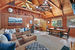 TV, fireplace, books, stereo