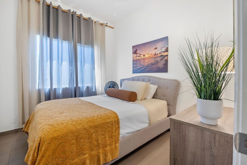 4 chambres, fer et planche à repasser, draps fournis