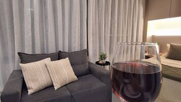 Basic Studio | Living area