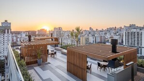 Outdoor dining - Jp redenção  (Porto Alegre)