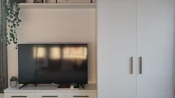 Basic Apartment | Interior