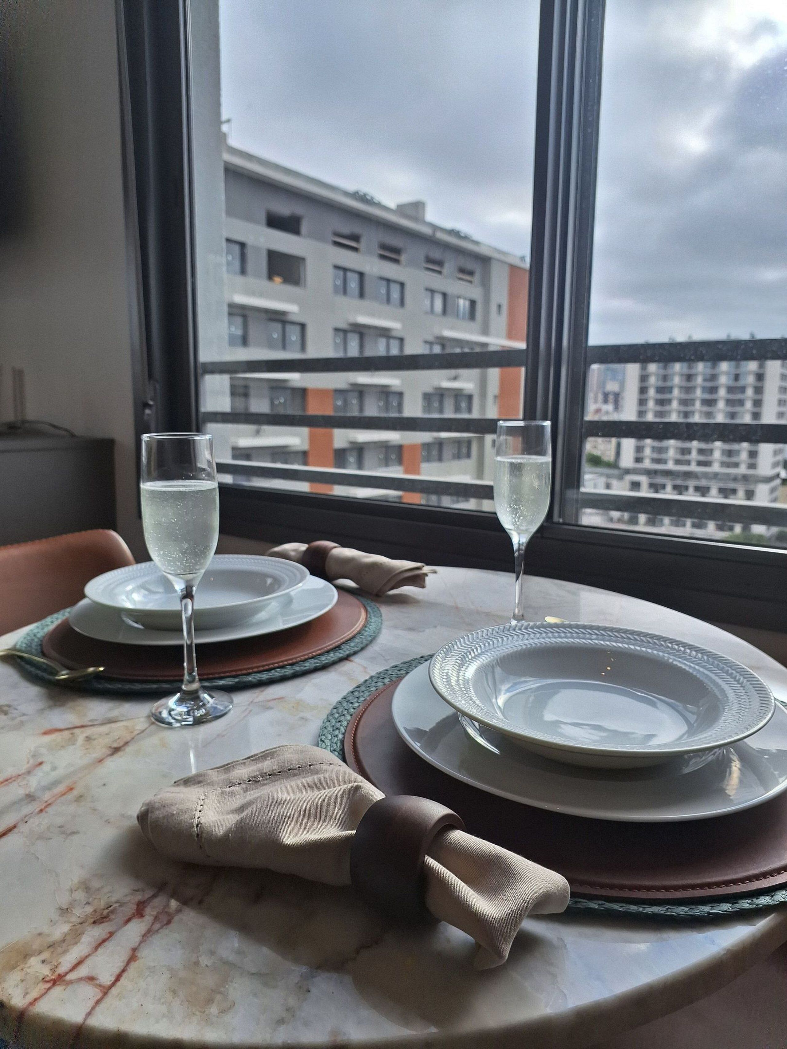 Apartment | Dining