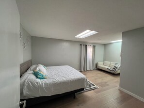 3 bedrooms, free WiFi, bed sheets