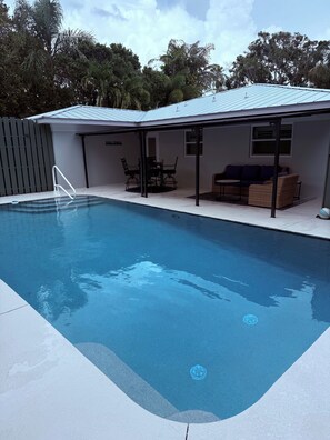Outdoor pool, a heated pool