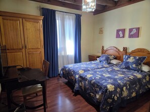 مكتب وواي فاي مجانًا