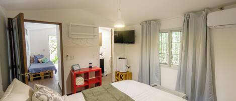 1 chambre, fer et planche à repasser, Wi-Fi, draps fournis