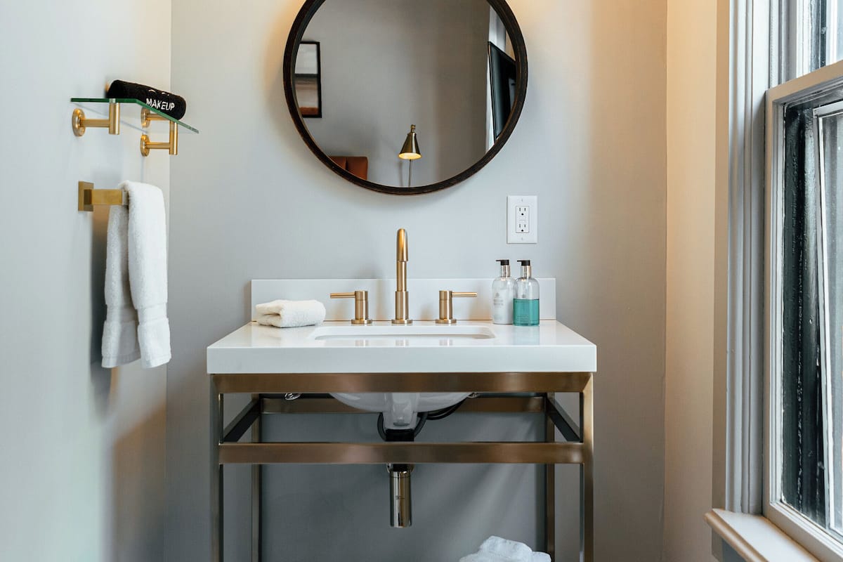 Double Room | Bathroom | Shower, hair dryer, towels, soap