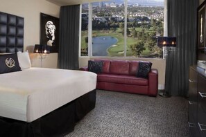 1 bedroom, iron/ironing board, Internet, bed sheets