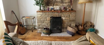 Enchanting 1 bedroom cottage in Frome