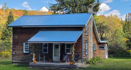 Mapledale Cabin