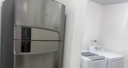 Roselem's Paradise Apartment. POOL /AC/WIFI