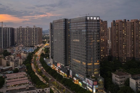 View from property. Ji Hotel Guangzhou Huangpu East Metro Station
