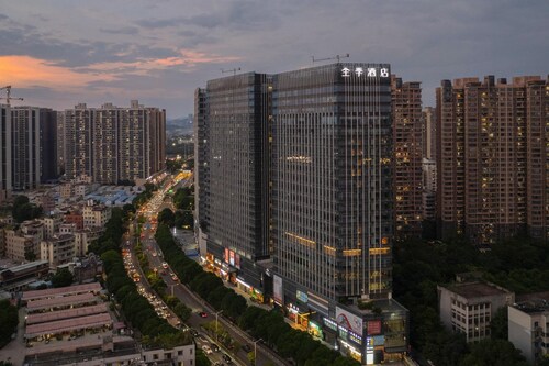 Ji Hotel Guangzhou Huangpu Dasha East Metro Statio
