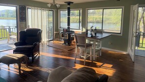 Interior - Cool villa on private lake with breathtaking views and perfect sunsets (Clarkesville)