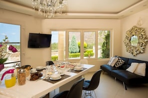 Dining - Magical Villa Kokalis Resort 3 (Χερσονησος)