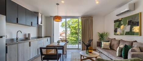 Apartment | Living area | 46-inch Smart TV with digital channels