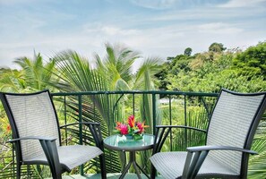 Property grounds - Location, Daily Housekeeping, Concierge (Quepos)