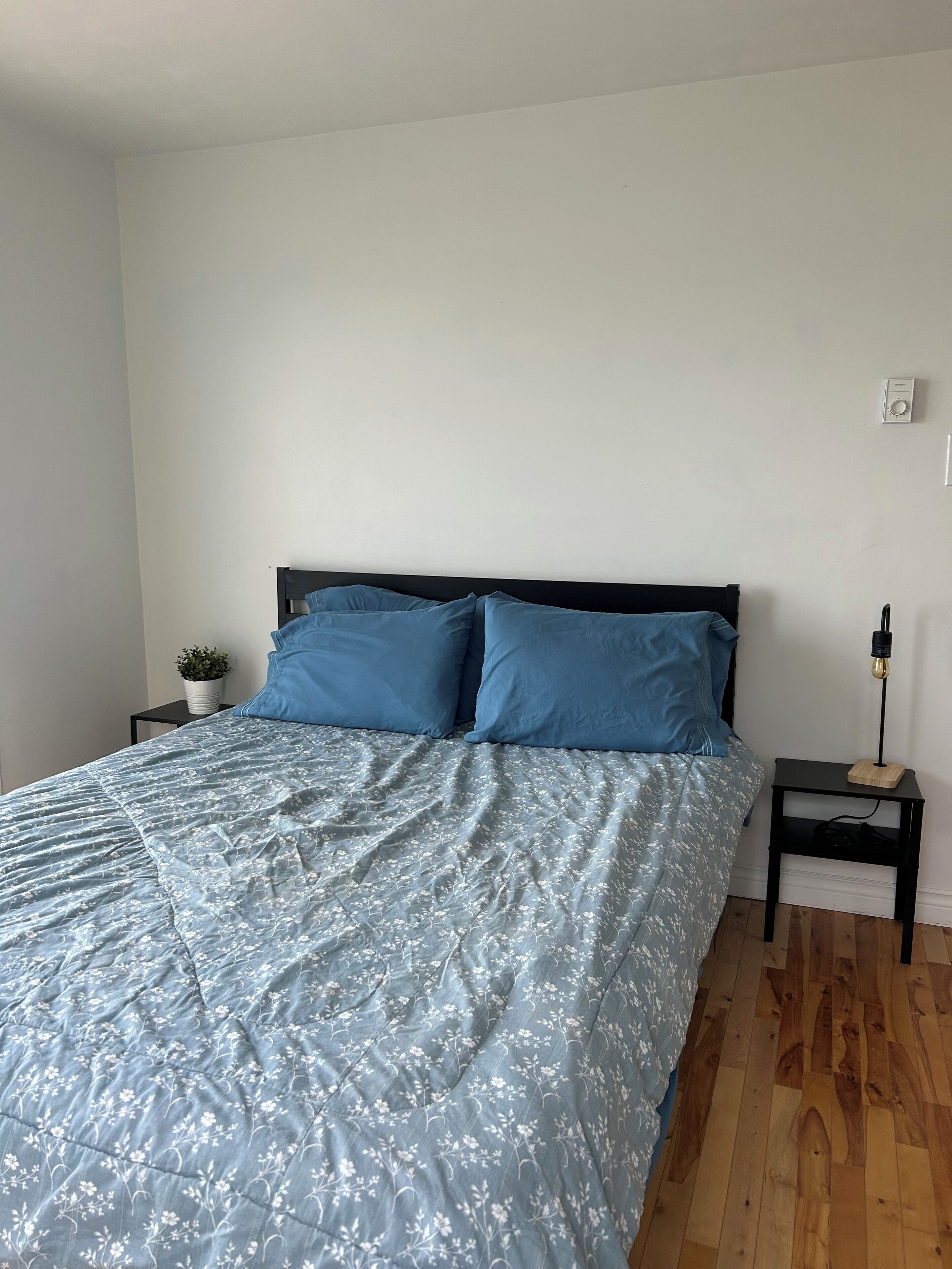 2 habitaciones, wifi gratis y ropa de cama 