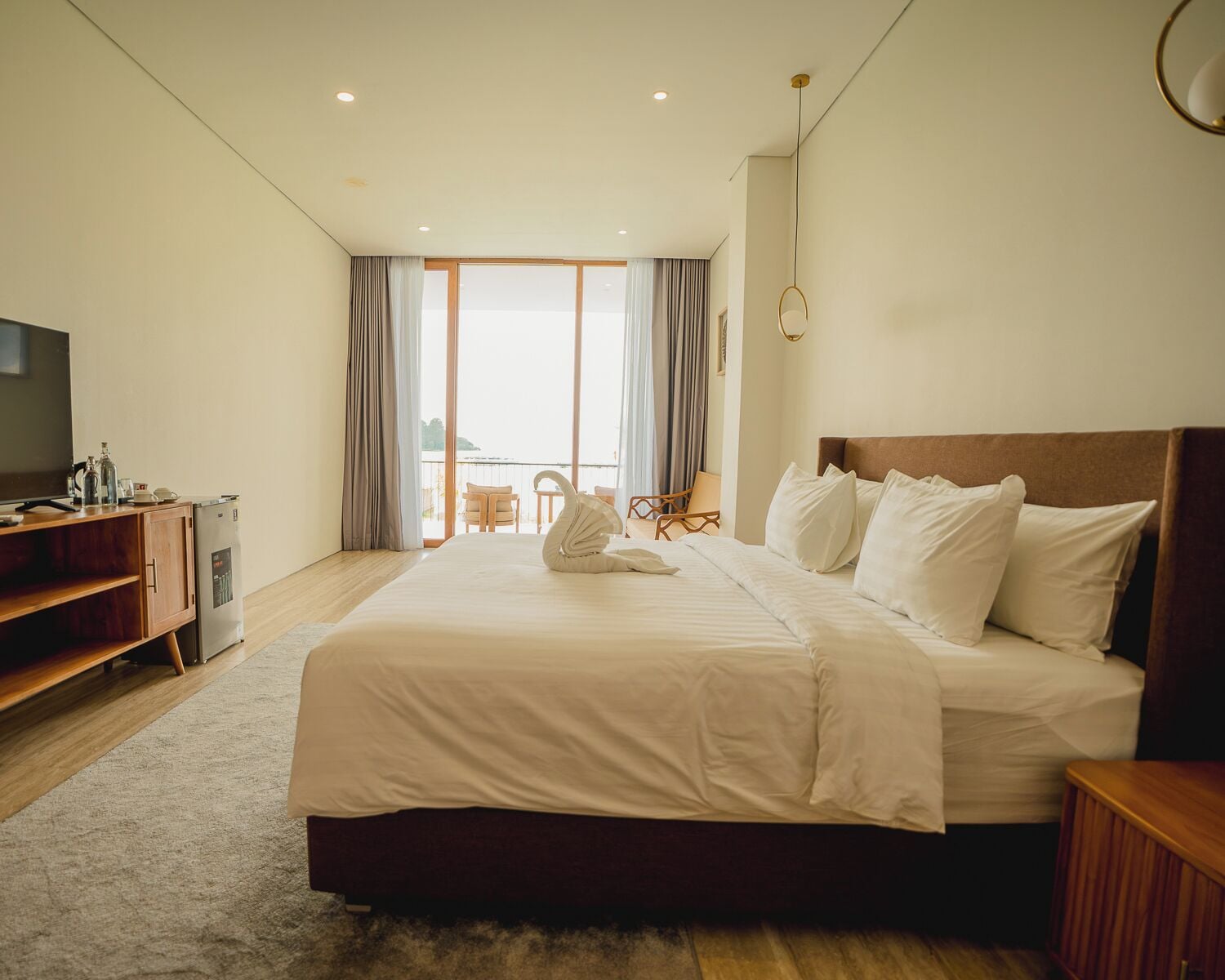 Family Suite, Lake View | Premium bedding, minibar, in-room safe, individually decorated