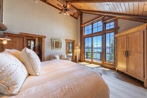 6 chambres, fer et planche à repasser, lit parapluie, Wi-Fi gratuit