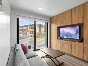 Smart TV, videojuegos y oficina 