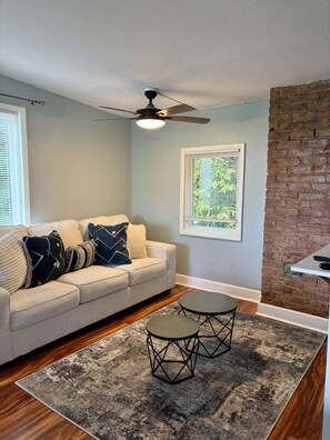 TV, fireplace -  The Best of Cincinnati in This Stunning 3-Story Home with Incredible Views! (Cincinnati)