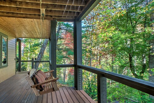 Red Bud Retreat | Lakefront living, Mountain Luxury, and the best of Sapphire Valley