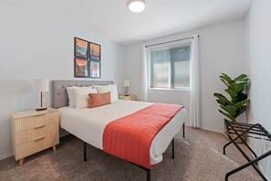 3 bedrooms, iron/ironing board, travel cot, free WiFi