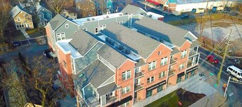 Downtown Indy 1BR Modern & Cozy+Free Parking