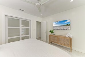 3 bedrooms, iron/ironing board, Internet