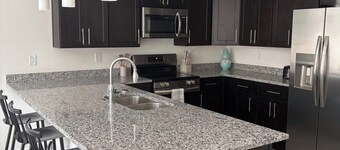 New Build - Beach - Town Center - 3Bed 2 Bath